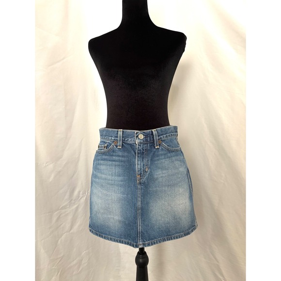 GAP Dresses & Skirts - Gap Jeans Medium Wash Denim Mini Skirt Y2K Style Casual Blue Cotton Skirt